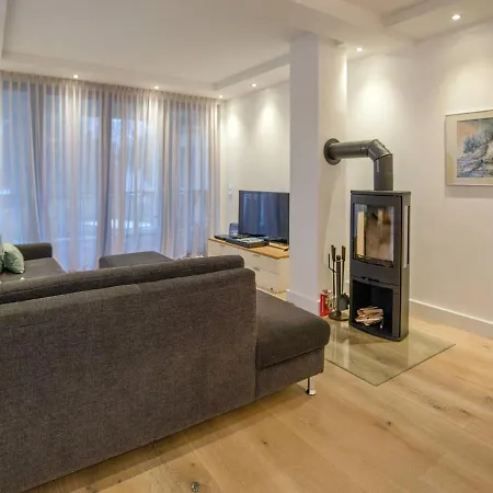 Strandvillen - Mit 2 Schlafzimmern Und Balkon Pva-06 * Binz