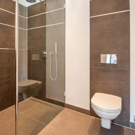 Strandvillen - Mit 2 Schlafzimmern Und Balkon Pva-06 *